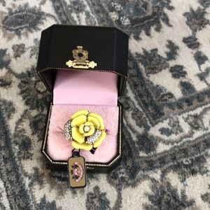 Juicy couture fashion ring